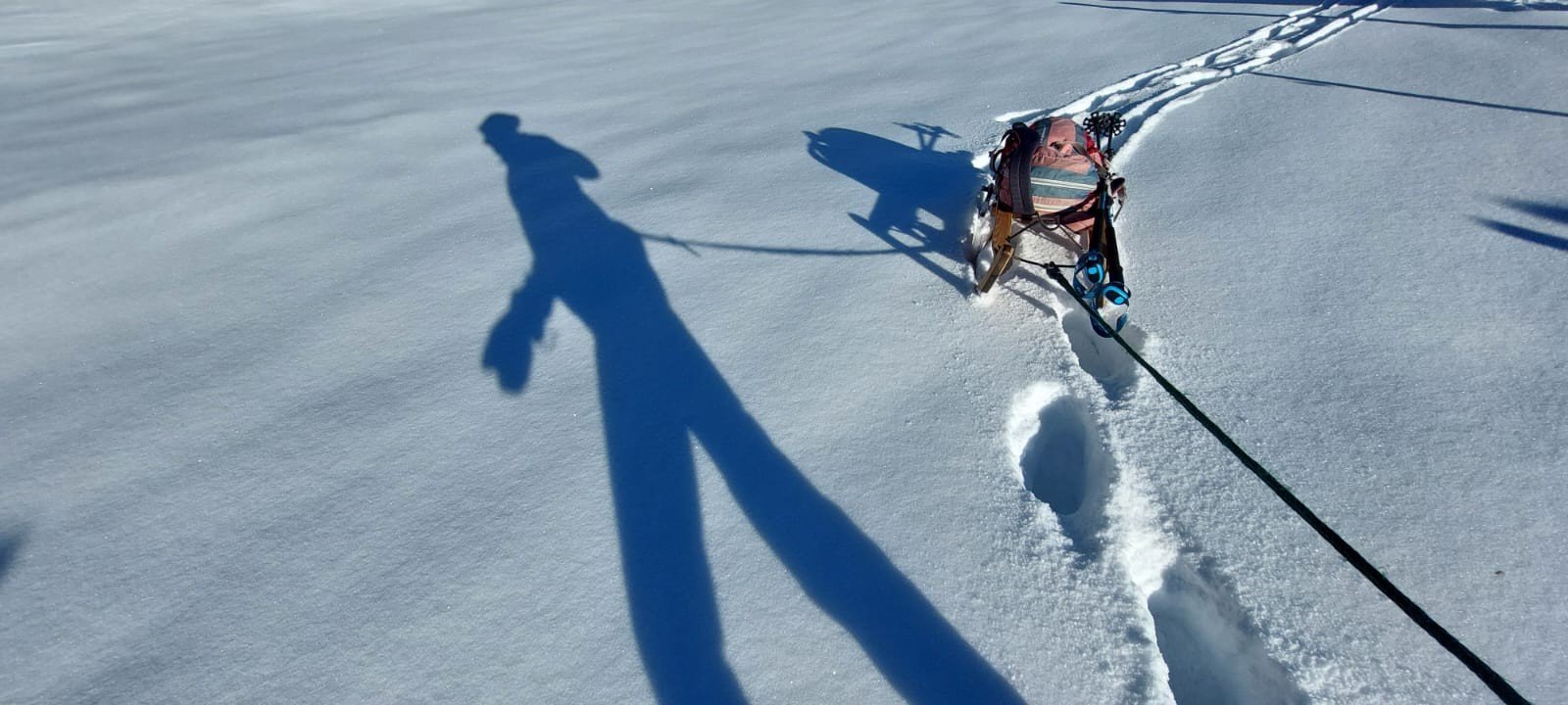Schneeschuhwandern im Winter